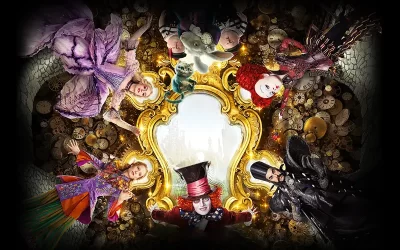 Alicia a Través del Espejo Alicia a Través del Espejo